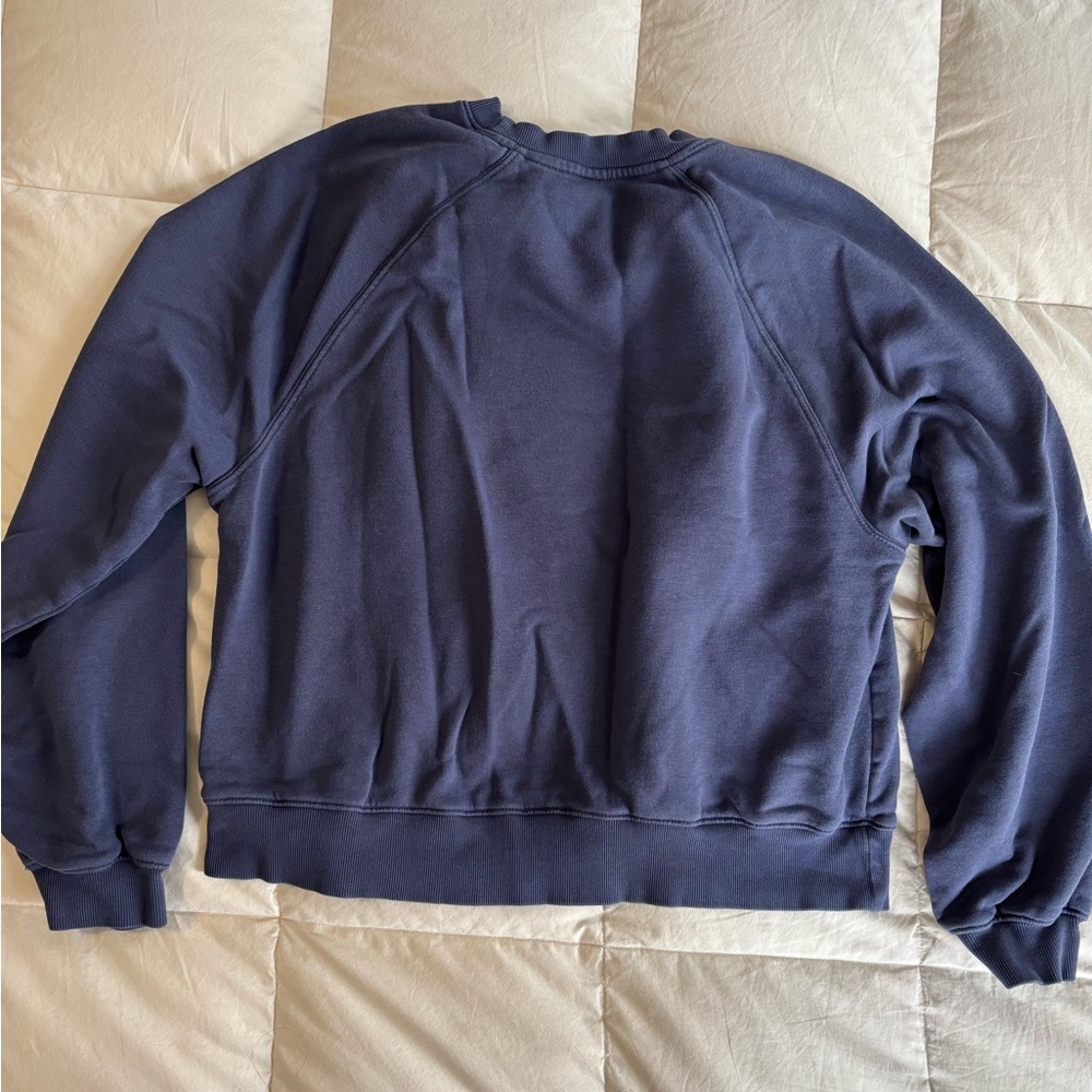 Old Navy Vintage Style Sweatshirt - Picture 3 of 3
